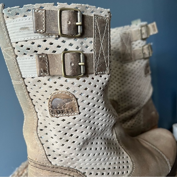 Sorel Major Pull On Distressed Leather Boots - Picture 2 of 13